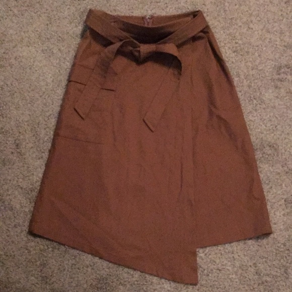 Prologue Asymmetrical Skirt - Picture 4 of 7